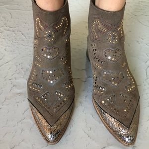 Zadig and Voltaire brown suede boots with embellishments